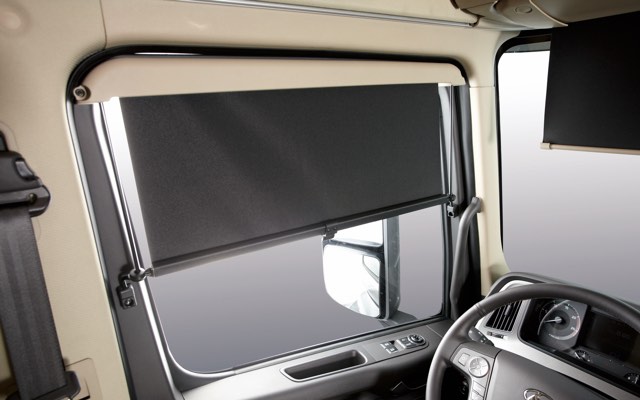Electric Roll Type Sunvisor